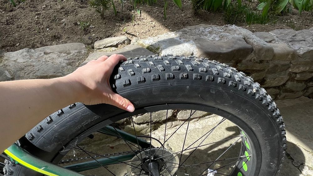 Pride Domut рама розміру L