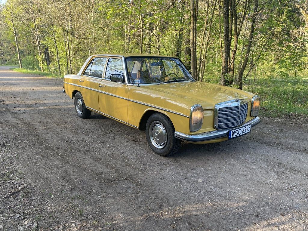 Mercedes Benz W115 200D