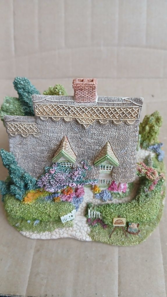 Lilliput lane, miniaturki domków, figurki