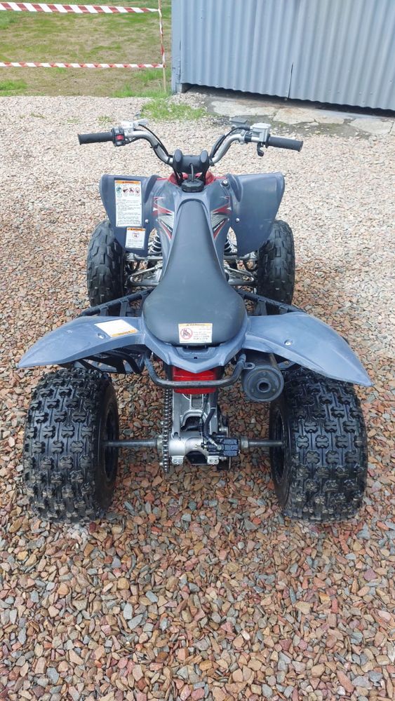 Yamaha raptor 250 cm3 w idalnym stanie!