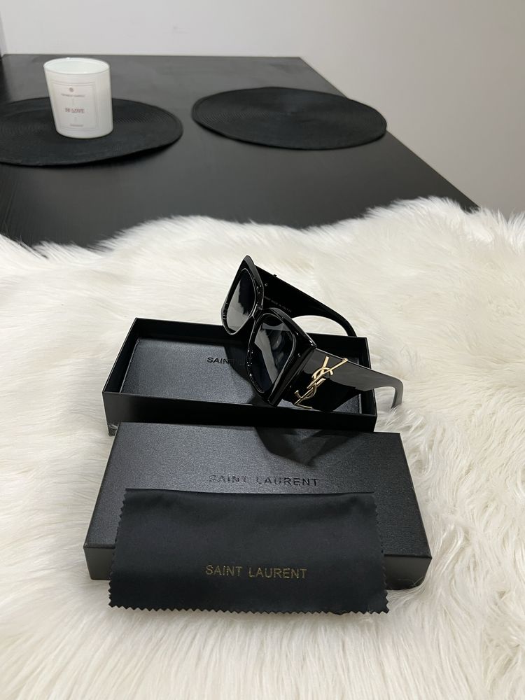 Okulary przeciwsłoneczne czarne Saint Laurent YSL