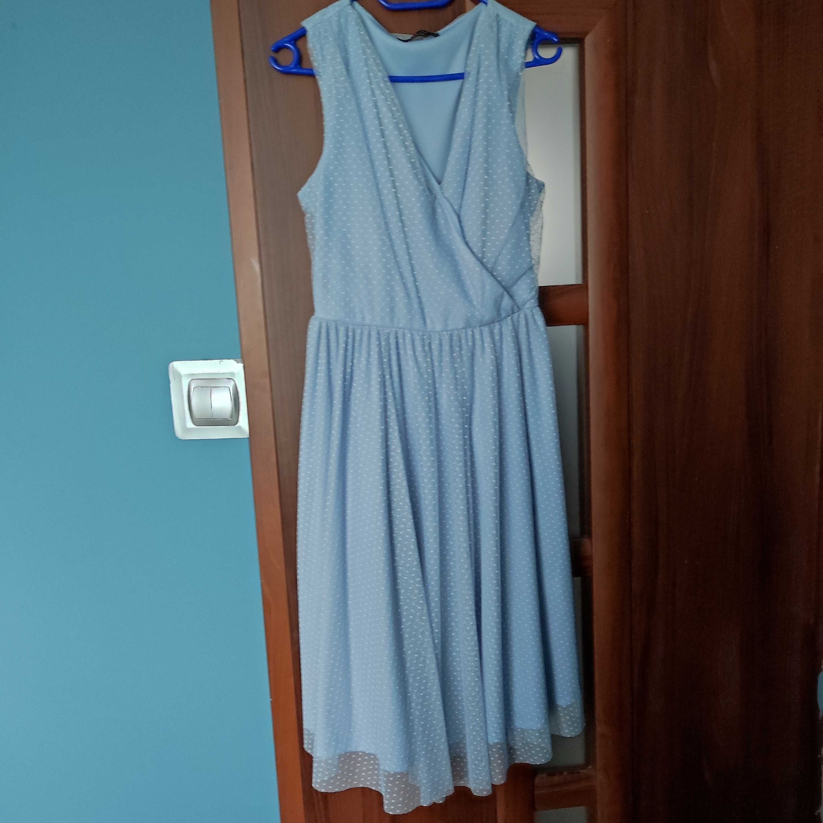 Błękitna sukienka S mohito