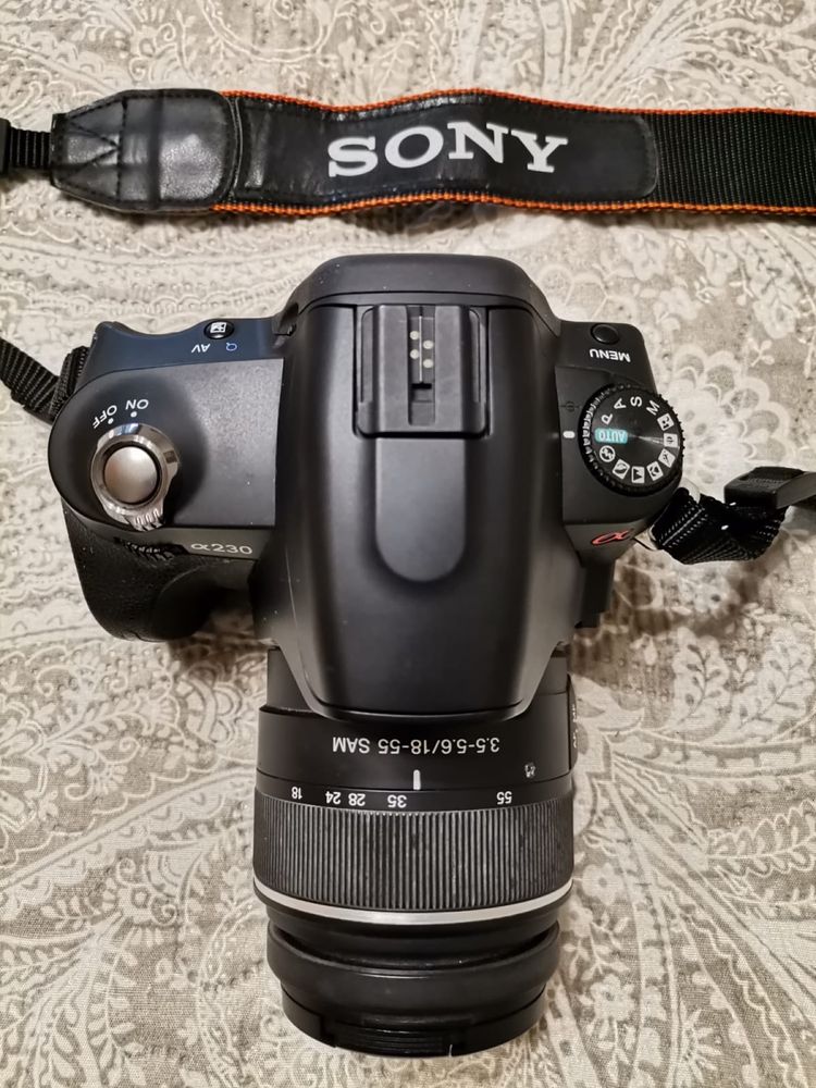 Máquina fotográfica Sony Alpha