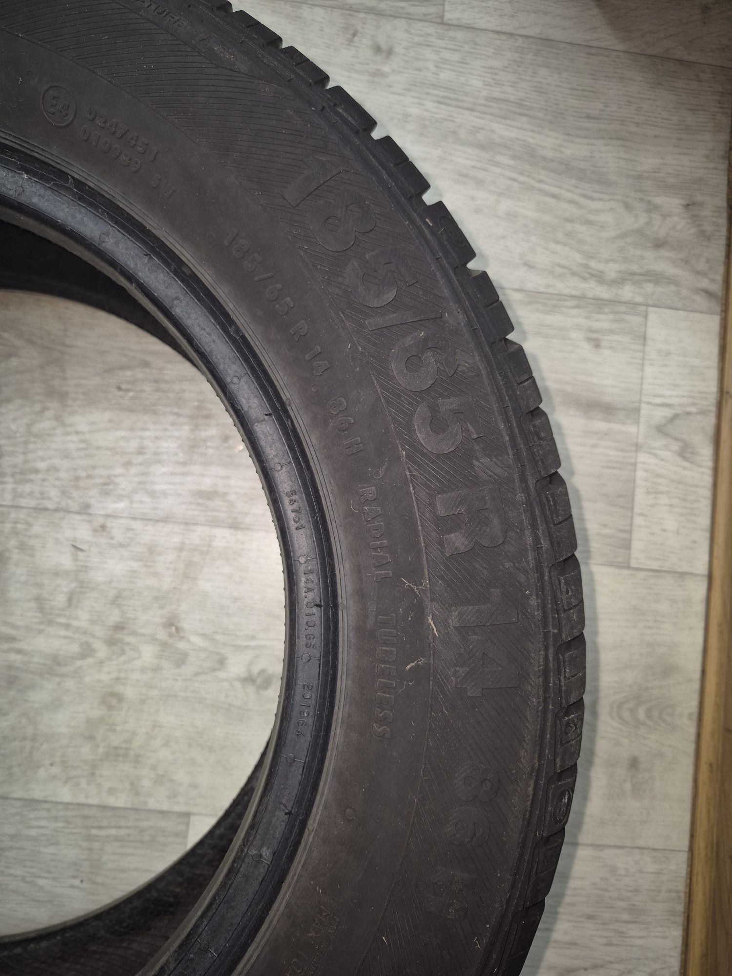 Хороша пара шин 185 65 14 Barum bravis  6.2mm літо