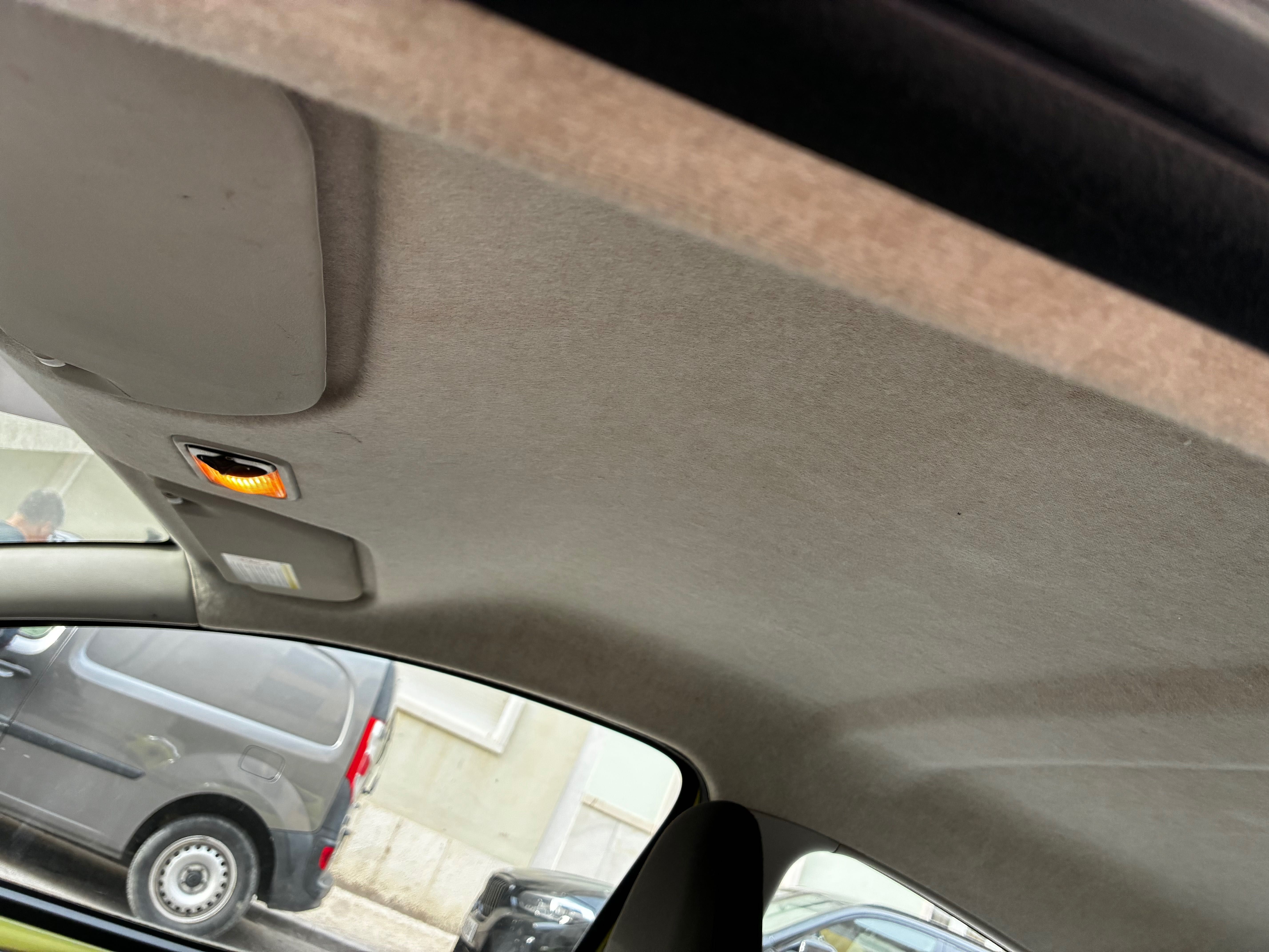 *RESERVADO*.  Citroen C1 amarelo a gasolina