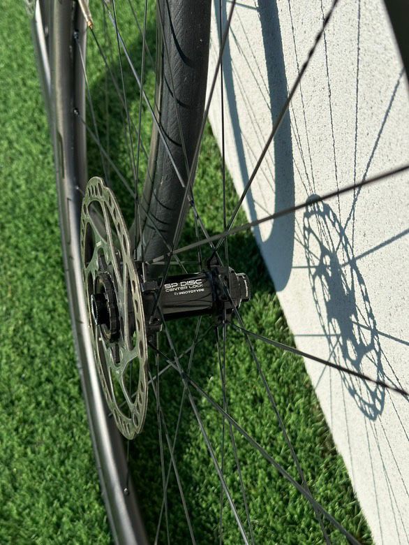 rodas carbono prototype pro tour disc 3