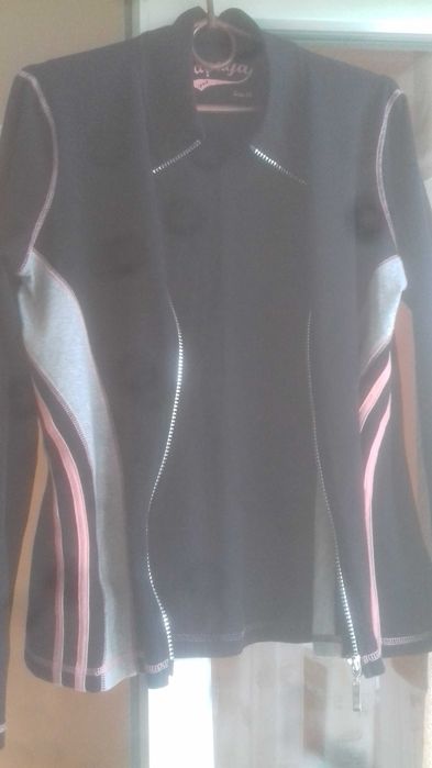 спортивный костюм женский.