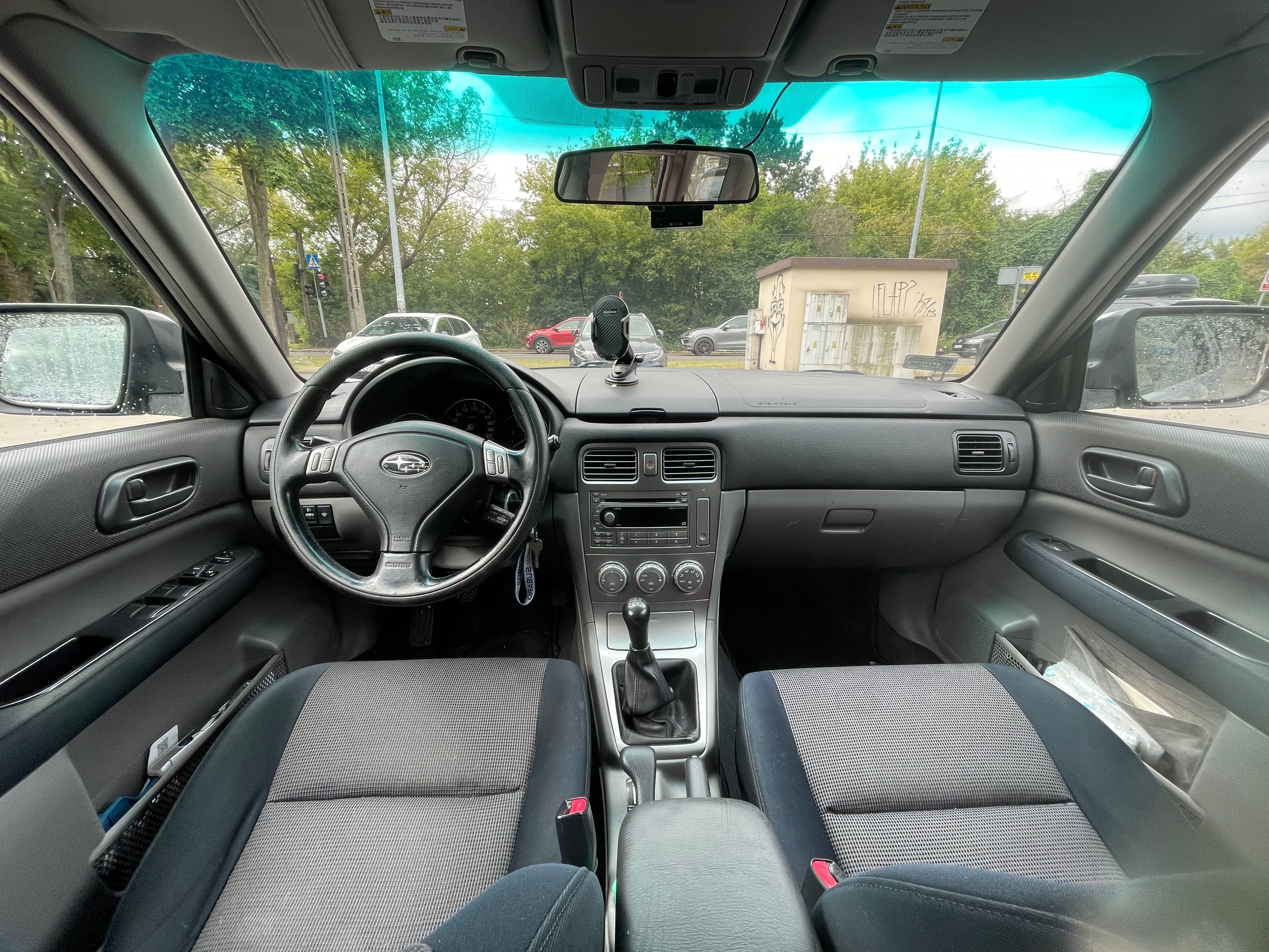 Subaru Forester SG 2005r