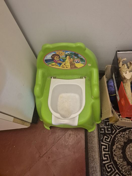 Горщик дитячий ,безкоштовно