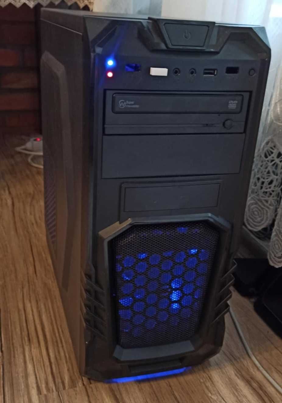 Komputer stacjonarny i5 3.3GHz, 8GB DDR3, dysk 250GB