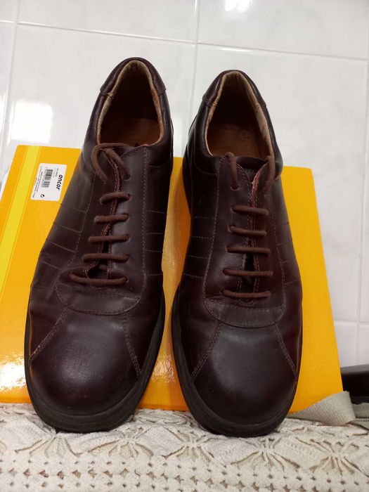 Sapatos Homem nº 40