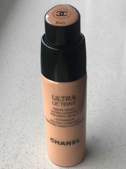 Chanel ultra le teint B40 podklad le teint