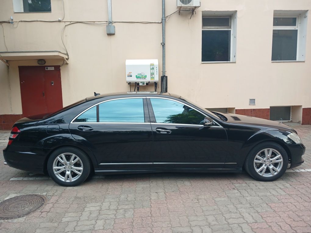 Mercedes 221 (S-Class W221)