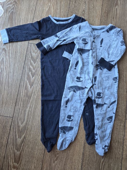 Zestaw 2 śpioszki pajacyk Relefun 80 cm