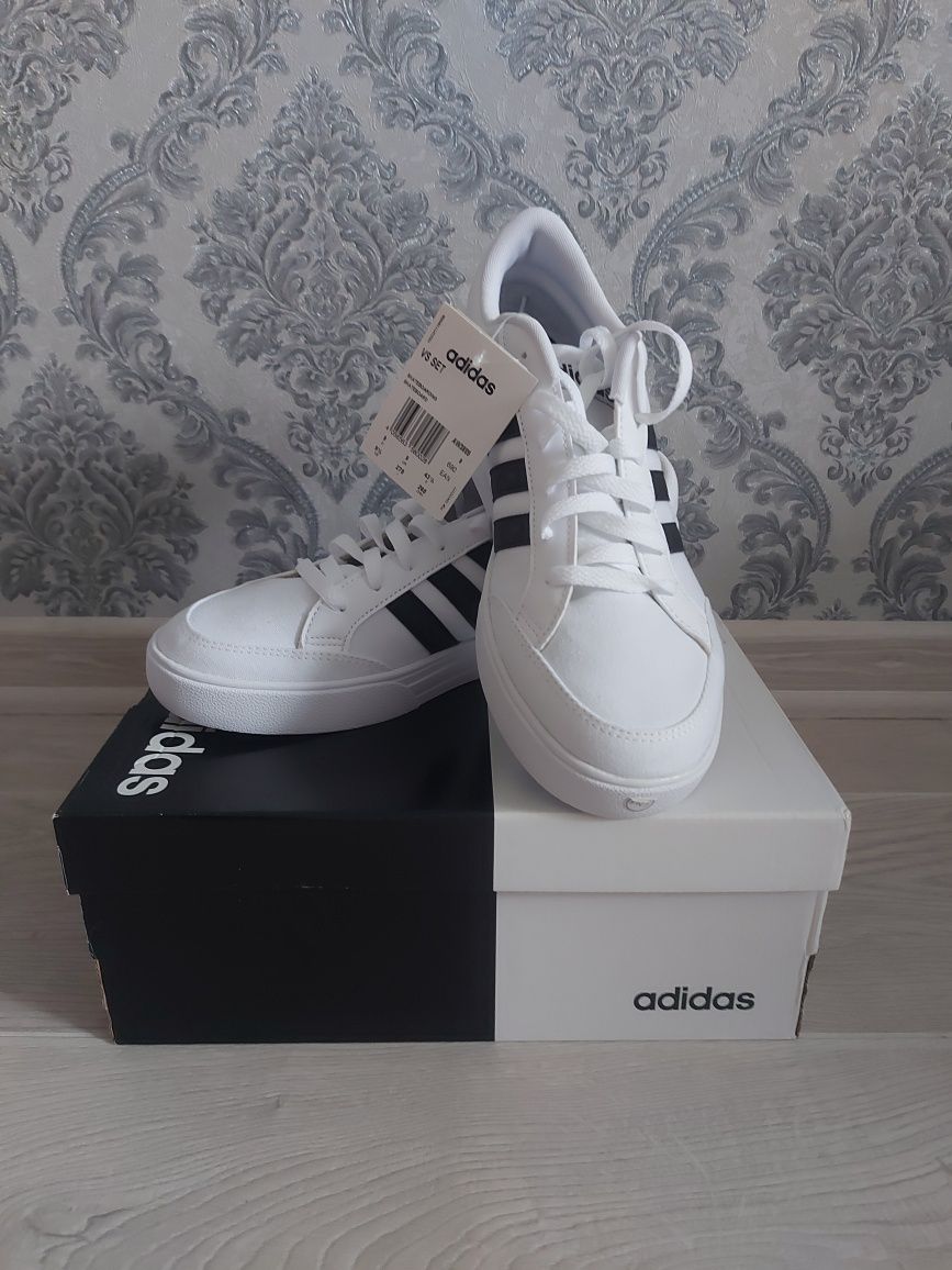 Кроссовки мужские демисезонные Adidas VS SET AW3889 р.43