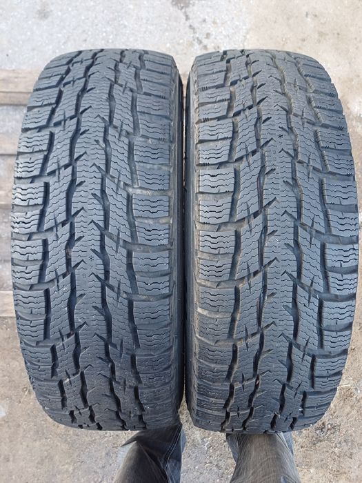 Dwie wzmacniane opony zima 225 75 R16C Nokian WRC 3 bus van przyczepa