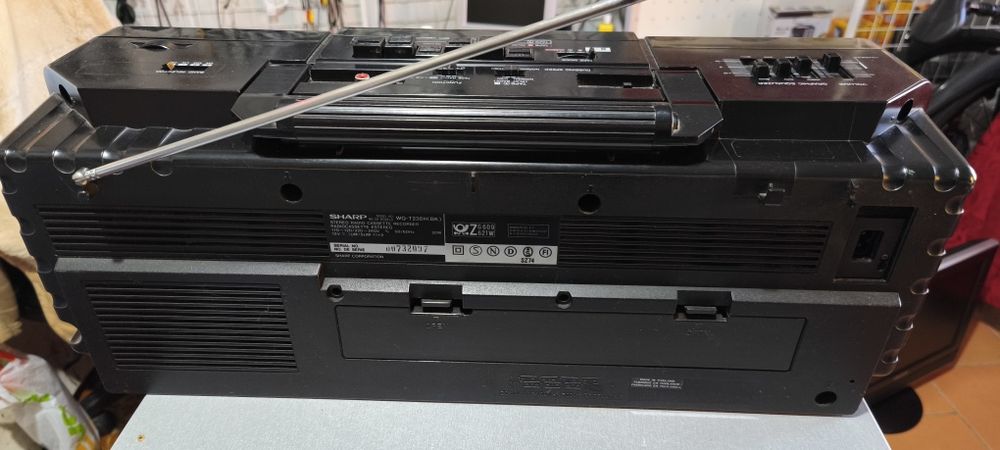 Радіо магнітола Sharp WQ-T238H (BK)