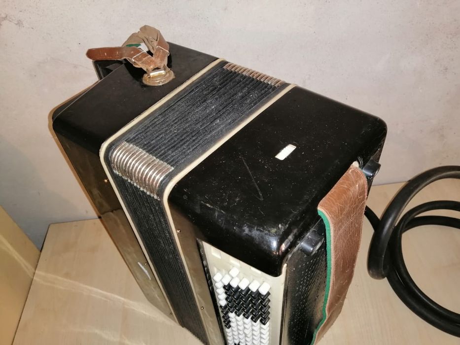 Продам Электро баян СССР