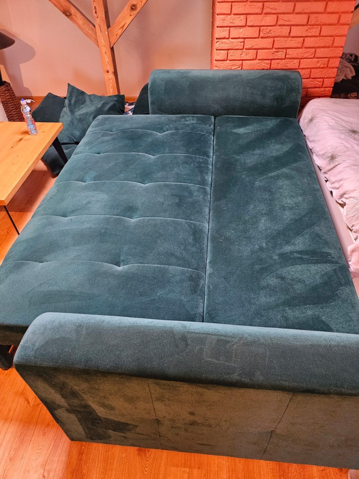 Duża sofa z funkcją spania