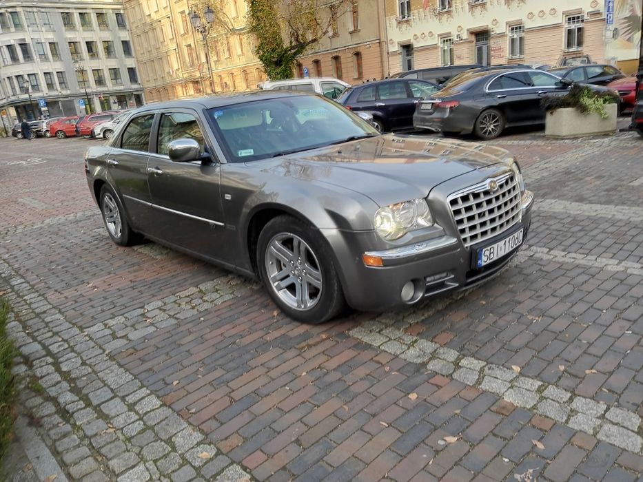 Chrysler 300C by crd