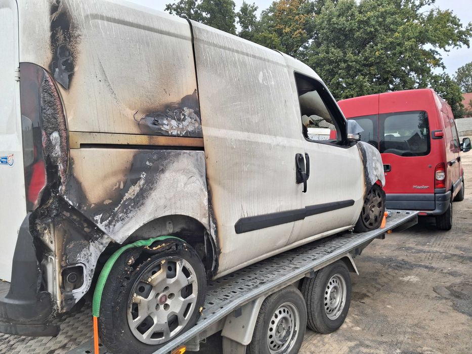 Fiat doblo  w całość  części