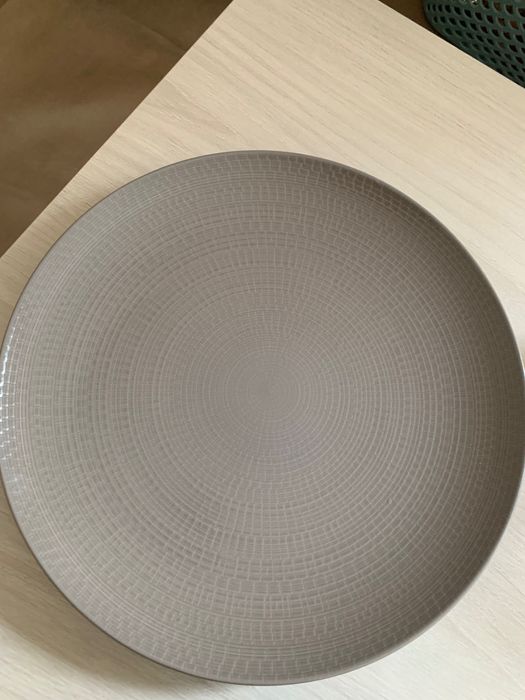 Великі тарілки Degrenne