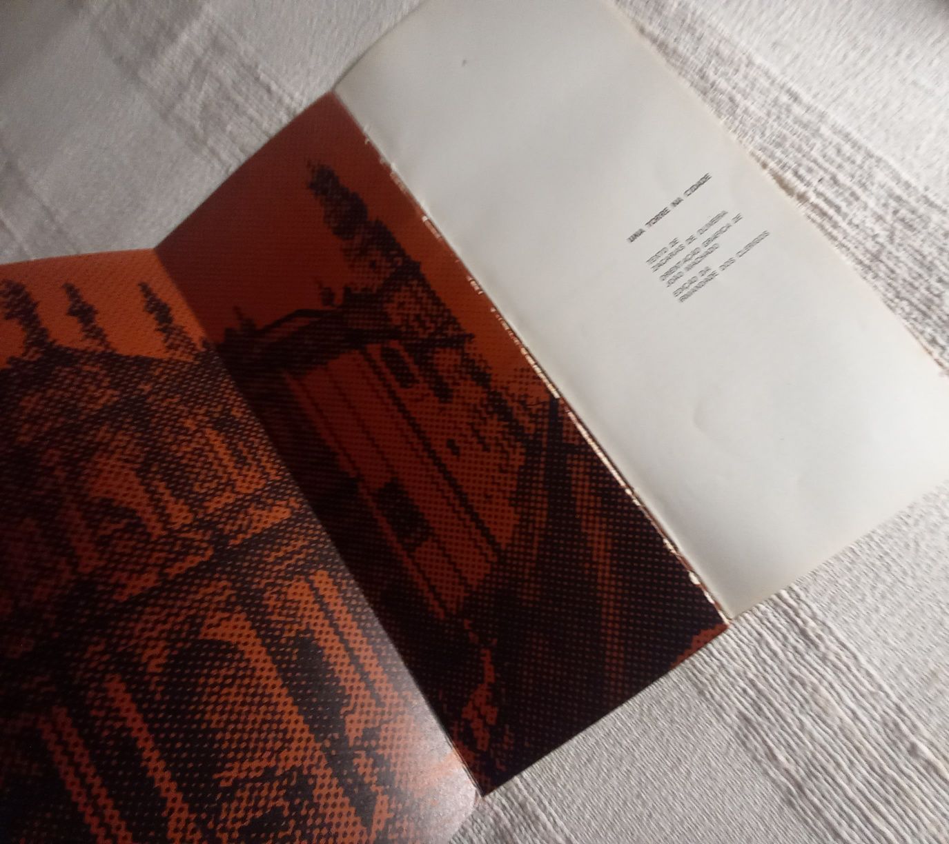 Documento dos anos 70 sobre a Torre dos Clérigos