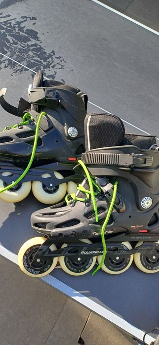 Patins em linha Rollerblade