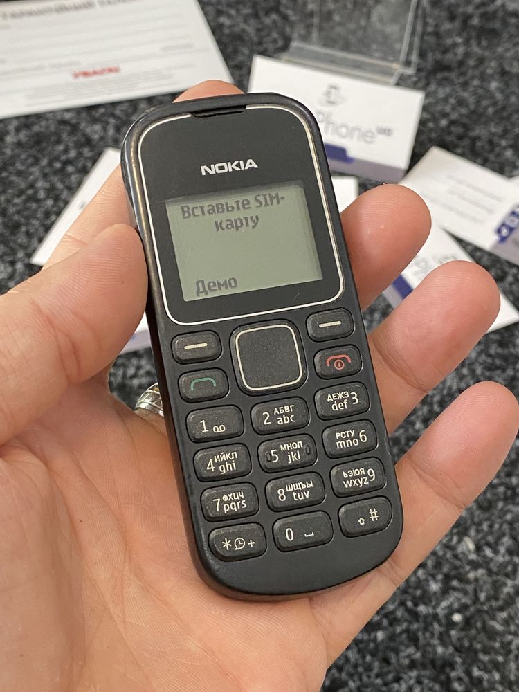 Кнопочний телефон NOKIA 1280