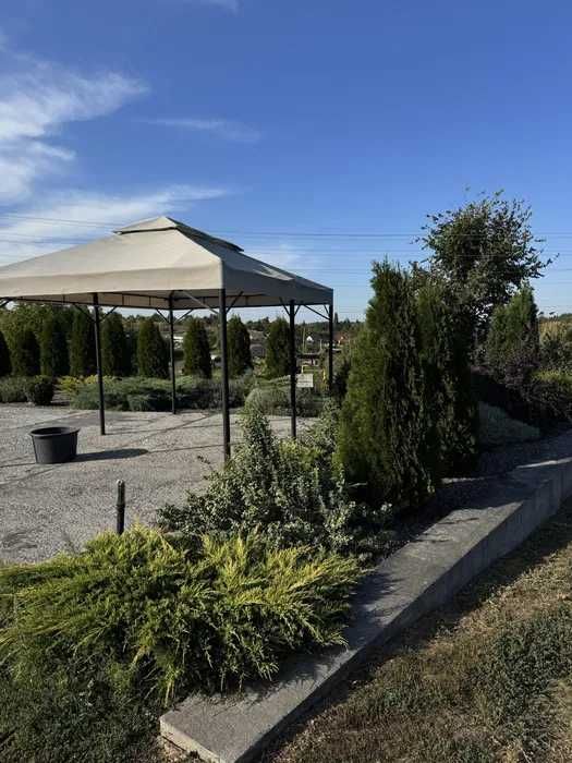 просторий будинок 228 м² з цокольним поверхом та  ділянкою 23 сотки