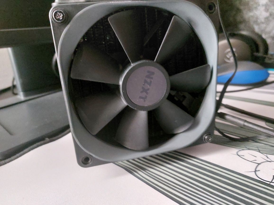 Водяное охлаждение NZXT kraken m22