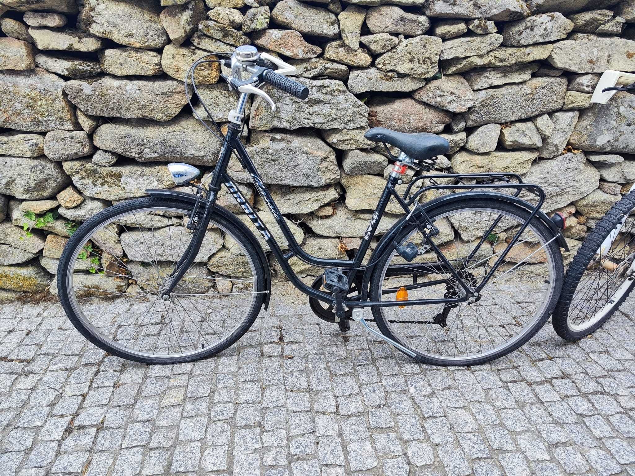 Vendo duas bicicletas em bom estado