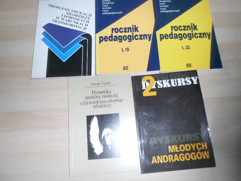 Pedagogika 5 książek [rocznik pedagogiczny,dyskursy młodych andragogów