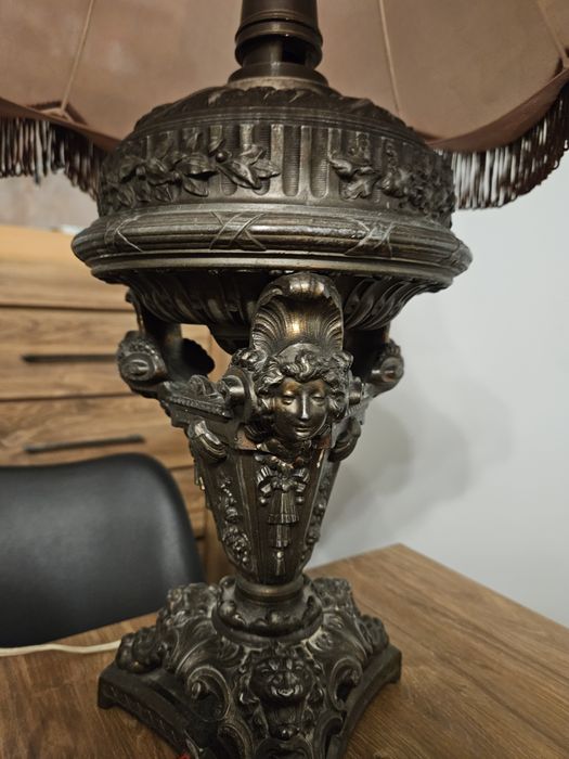 Lampa żeliwna  mosiądzowana antyczna