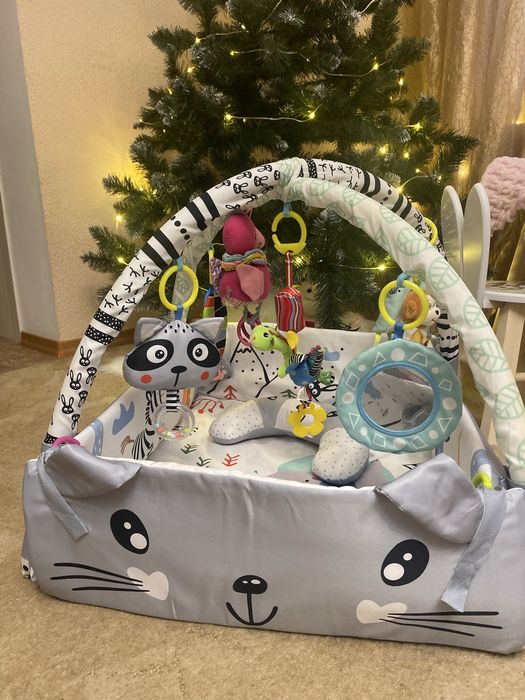 Розвиваючий килимок