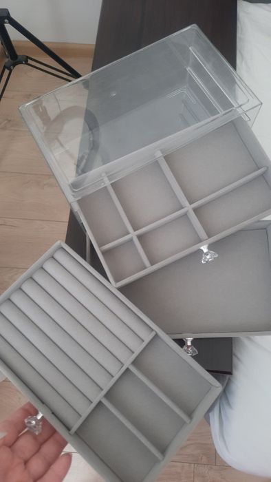 Органайзер для прикрас