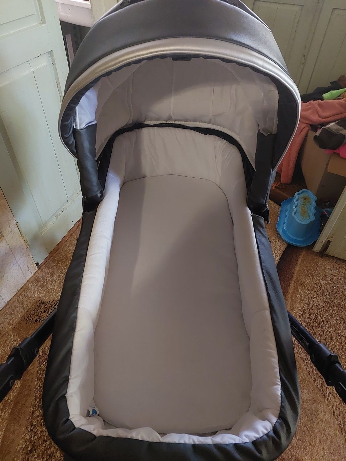 Продам коляску Adamex Rimini Эко Кожа