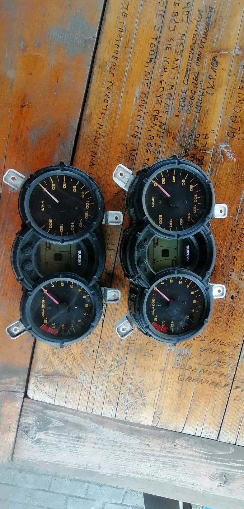 Licznik zegary Suzuki DL 650