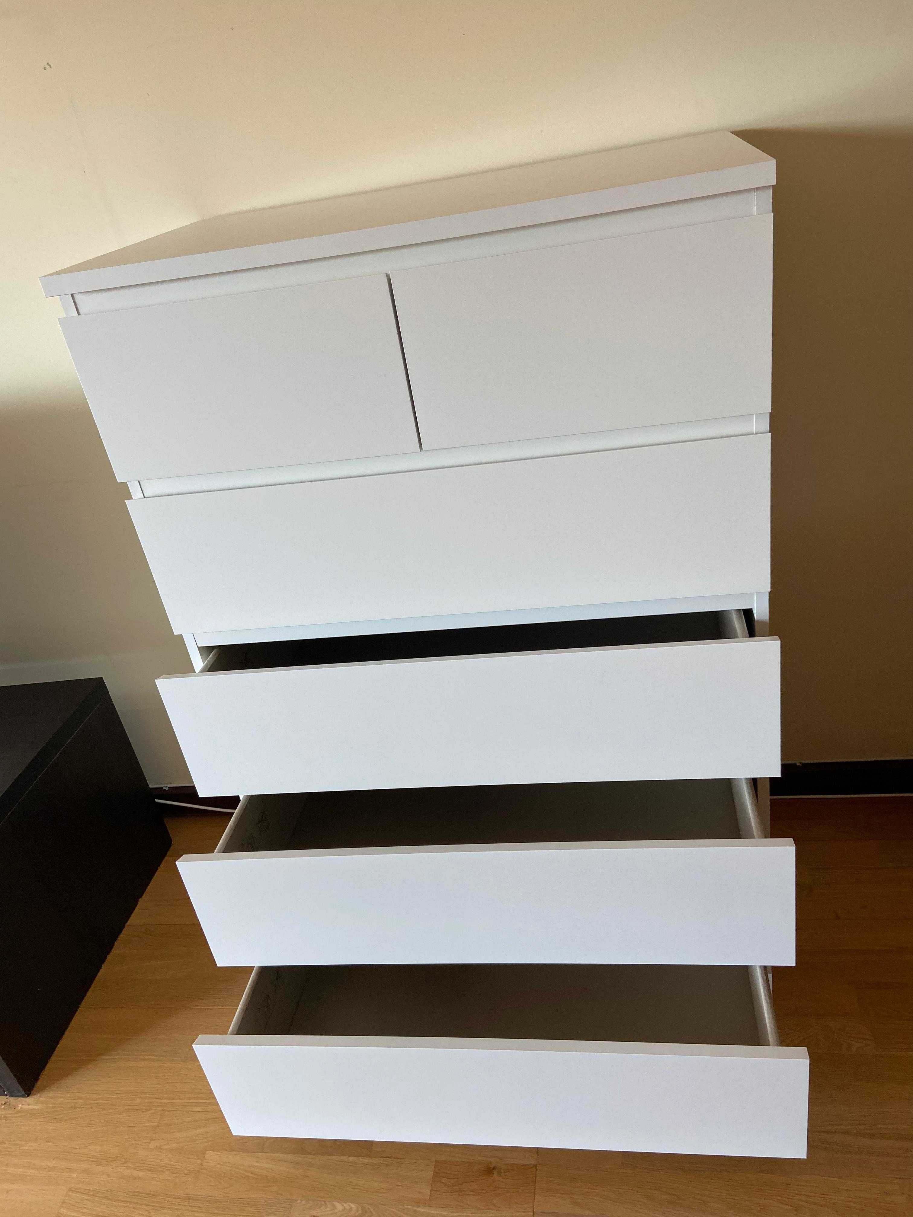 Cómoda Ikea MALM 6 gavetas (branca)