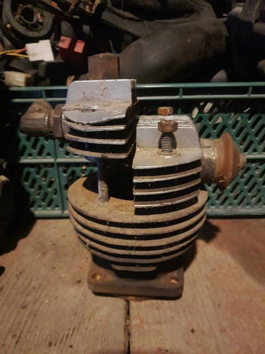 Ifa 4VD ADK Fortschritt kompresor sprężarka powietrza silnika części