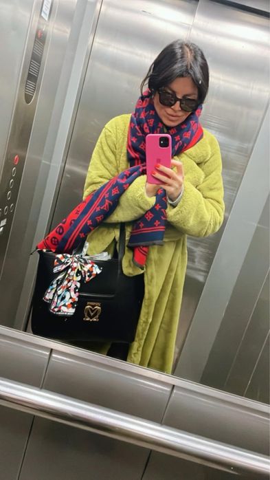 Стильна шуба.Еко хутро.