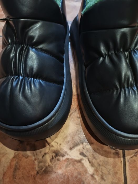 Дутики короткие зимние.