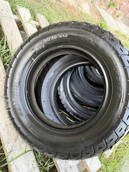 Розпродаж шин для мопедів 10 діаметру 80/90R10, 100/80R10, 3,50-10