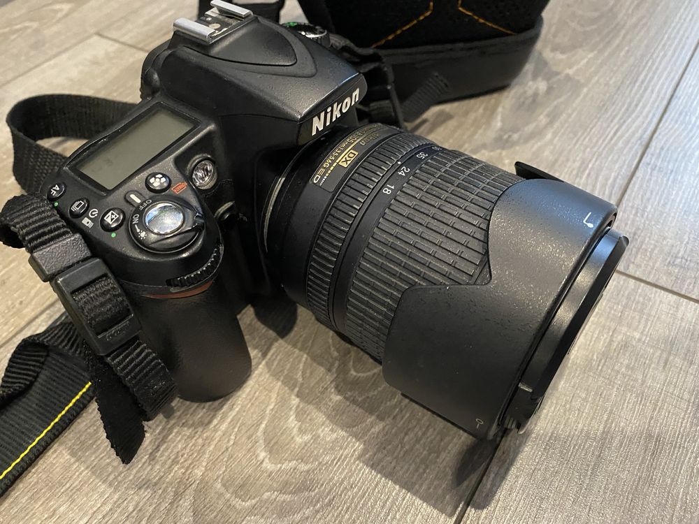 Продам фотоапарат  Nikon D90