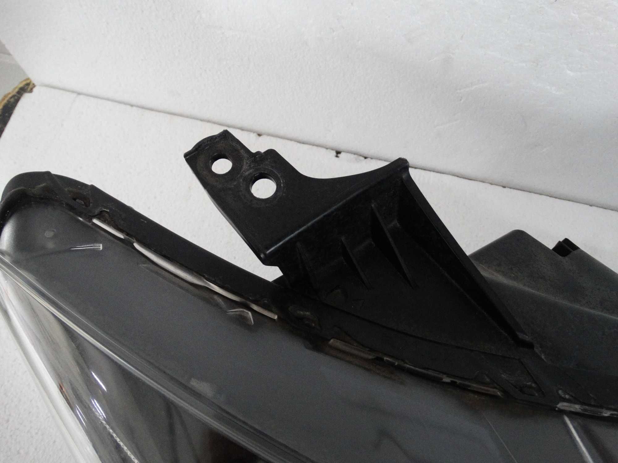 Lampa prawa przednia Mazda CX5 Lift LED KD31-510.30