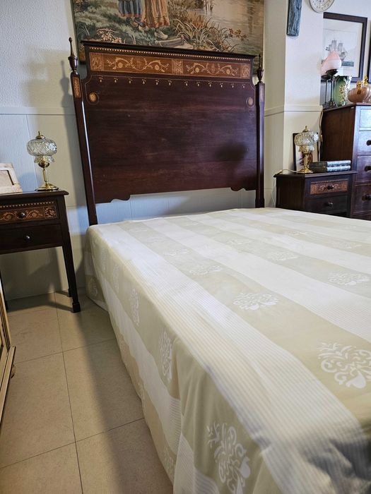 Mobília de Quarto D. Maria