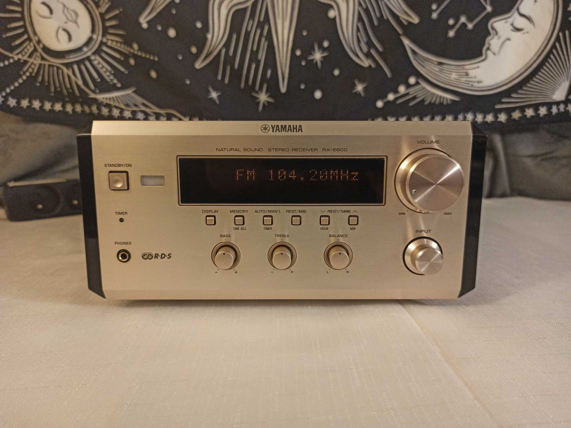 Amplituner wzmacniacz YAMAHA RX-E600