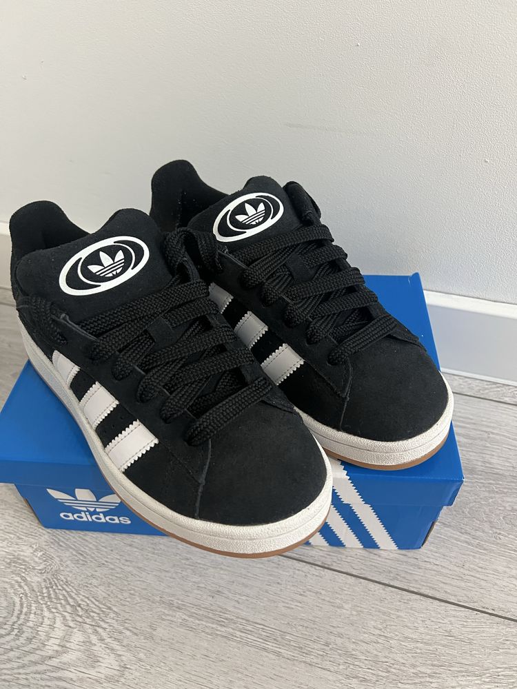 Czarne Adidas Campus