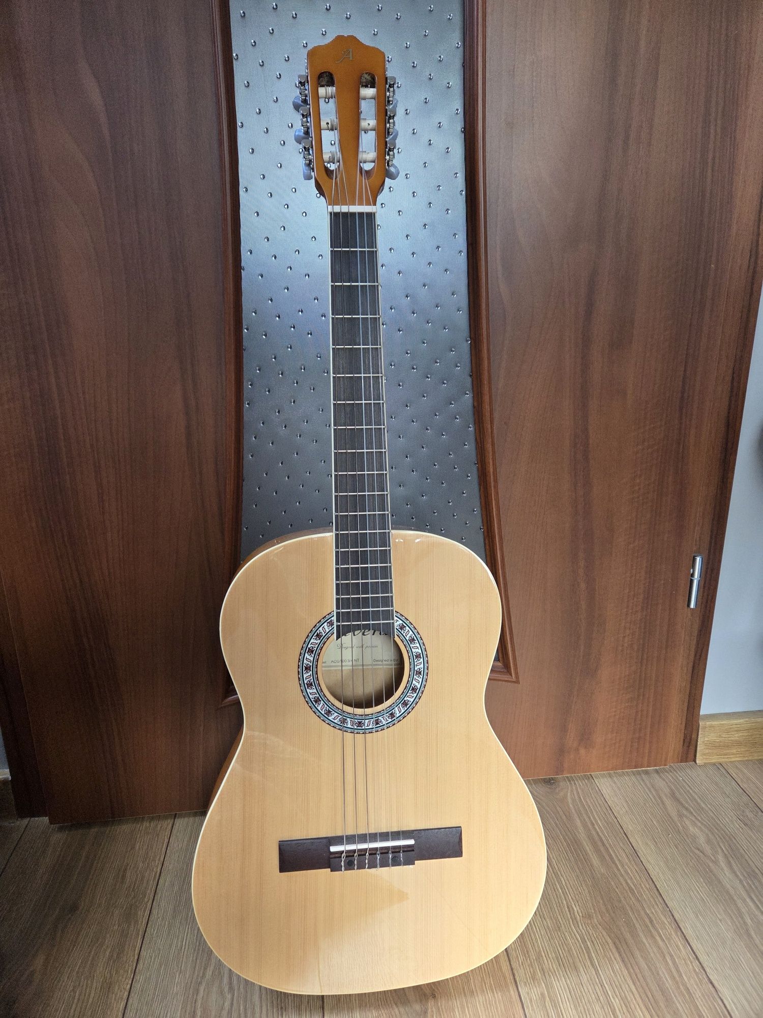 Gitara akustyczna + futerał