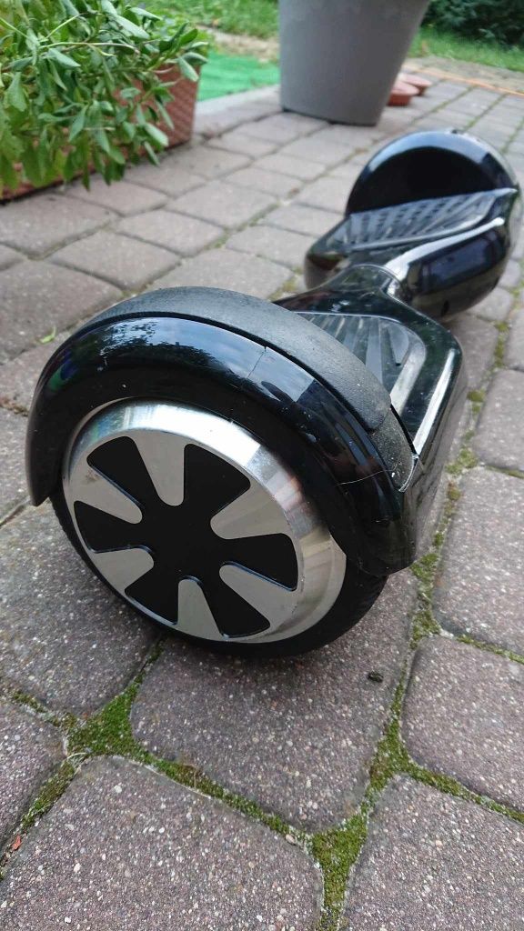 Hoverboard i ladowarka